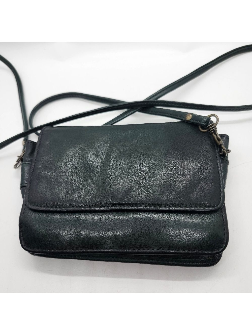 Wilson's Soft Leather Green Crossbody Bag
